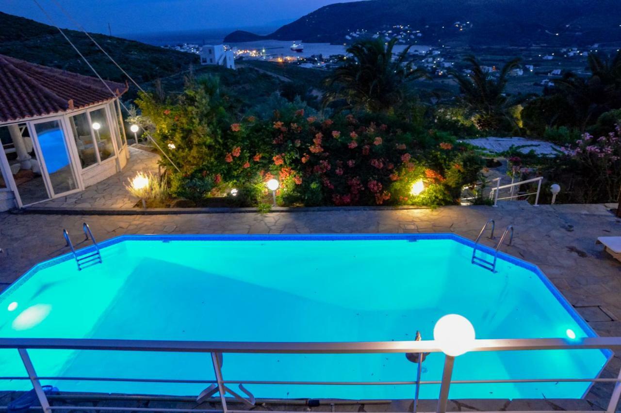 Kymothoi Rooms & Pool Bar Gávrio Kültér fotó