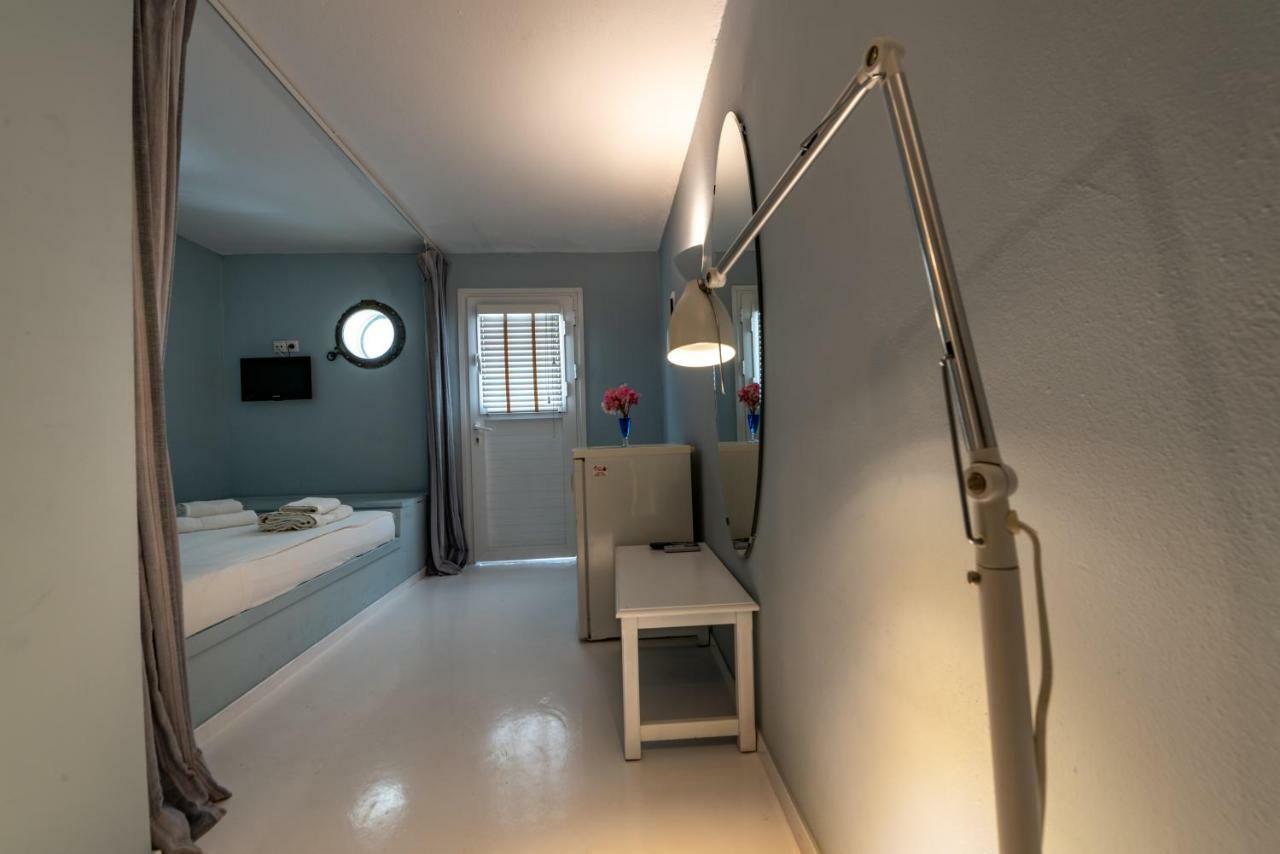 Kymothoi Rooms & Pool Bar Gávrio Kültér fotó