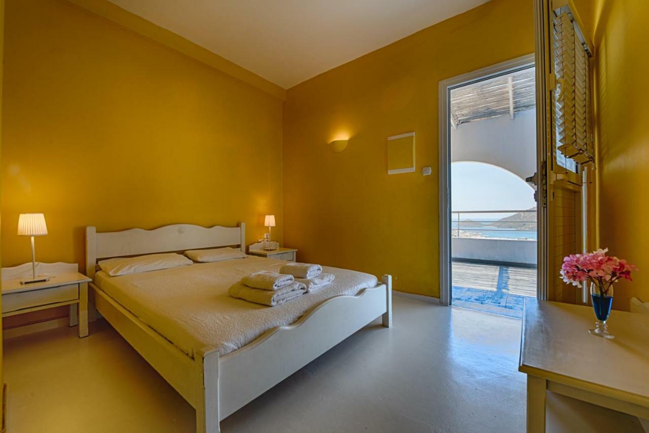 Kymothoi Rooms & Pool Bar Gávrio Kültér fotó