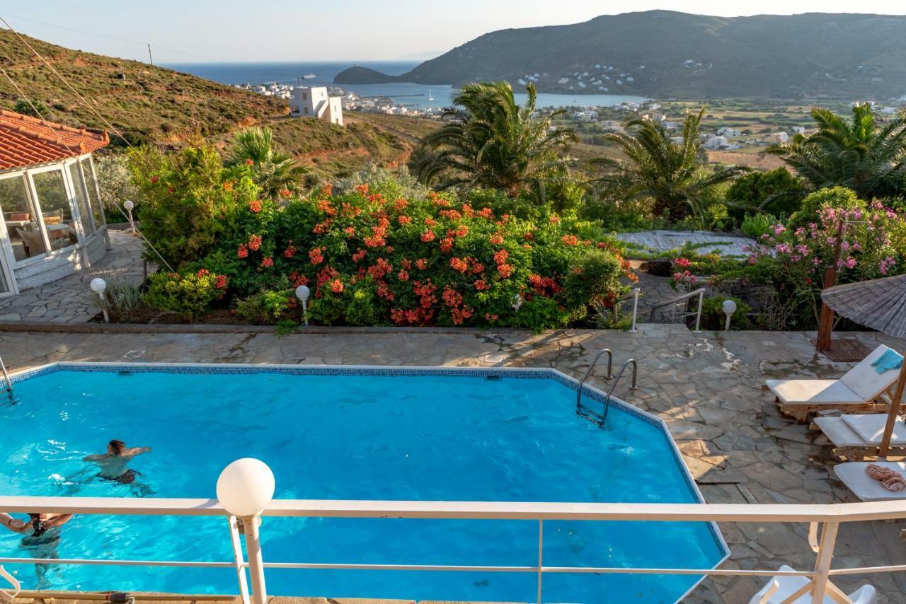Kymothoi Rooms & Pool Bar Gávrio Kültér fotó