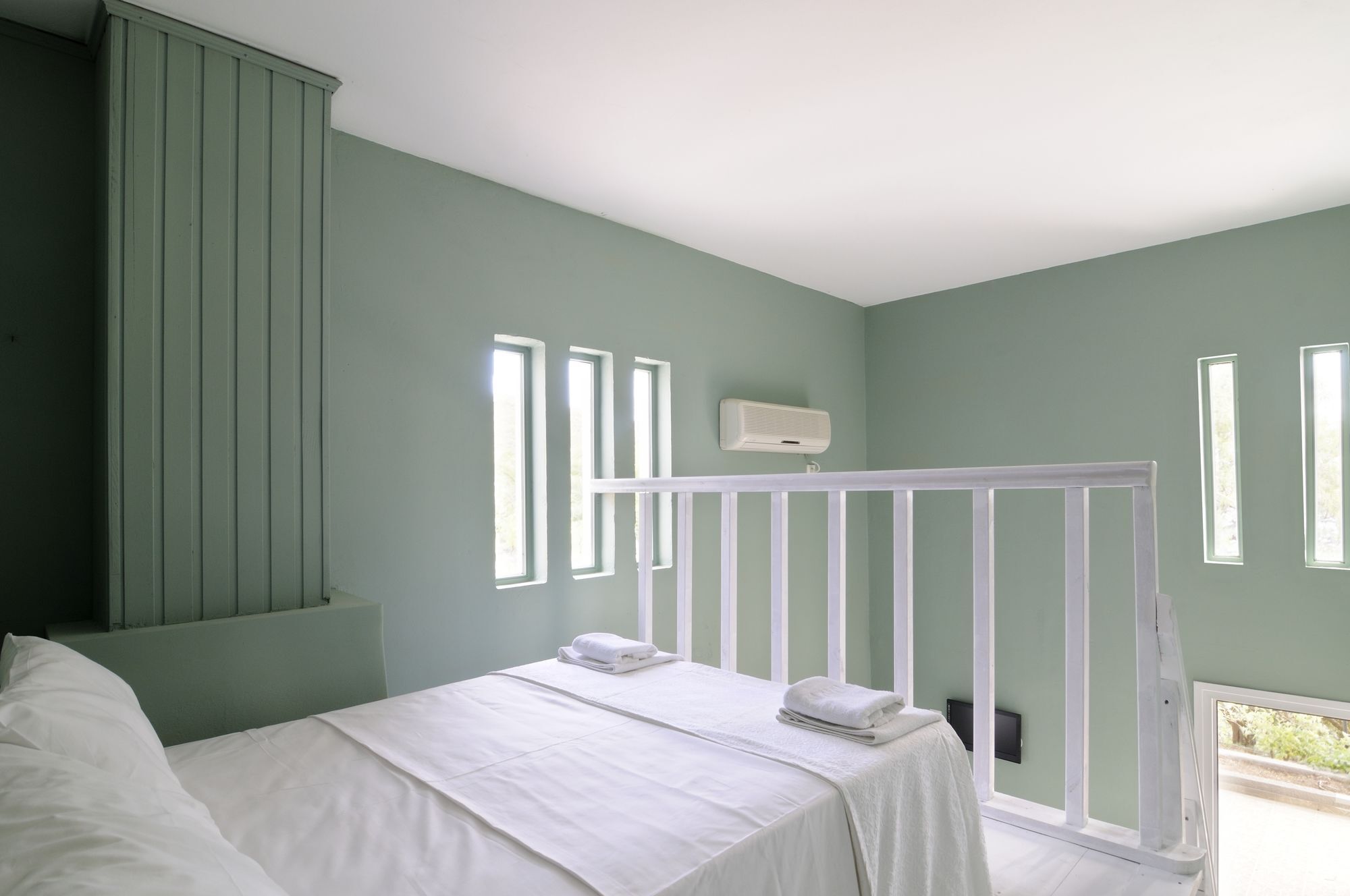 Kymothoi Rooms & Pool Bar Gávrio Kültér fotó