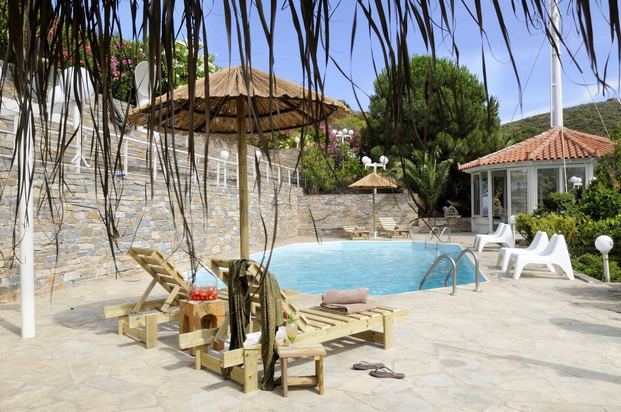 Kymothoi Rooms & Pool Bar Gávrio Kültér fotó