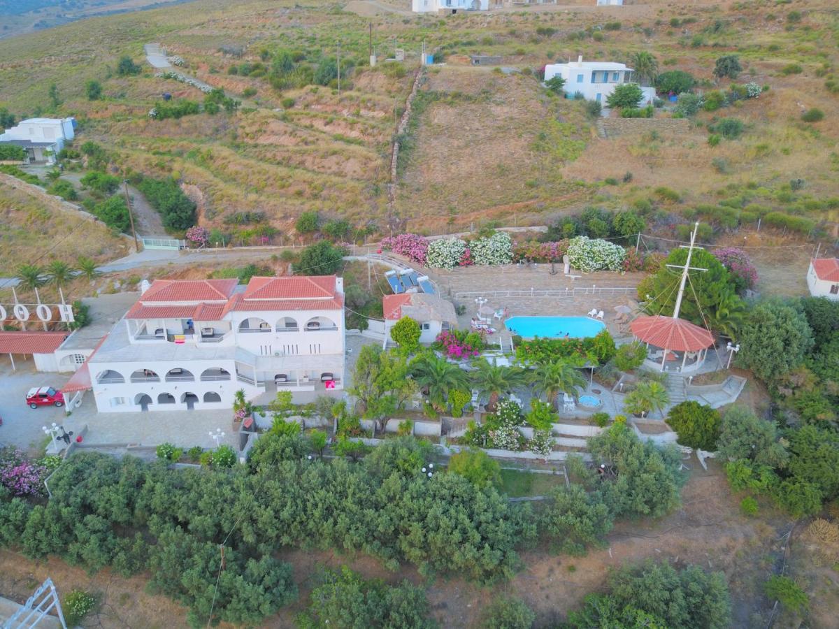 Kymothoi Rooms & Pool Bar Gávrio Szoba fotó